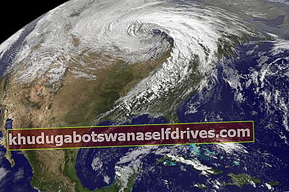 Satellittbilde av værstorm