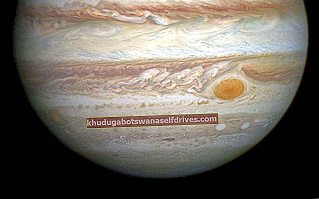Búrka planéty Jupiter